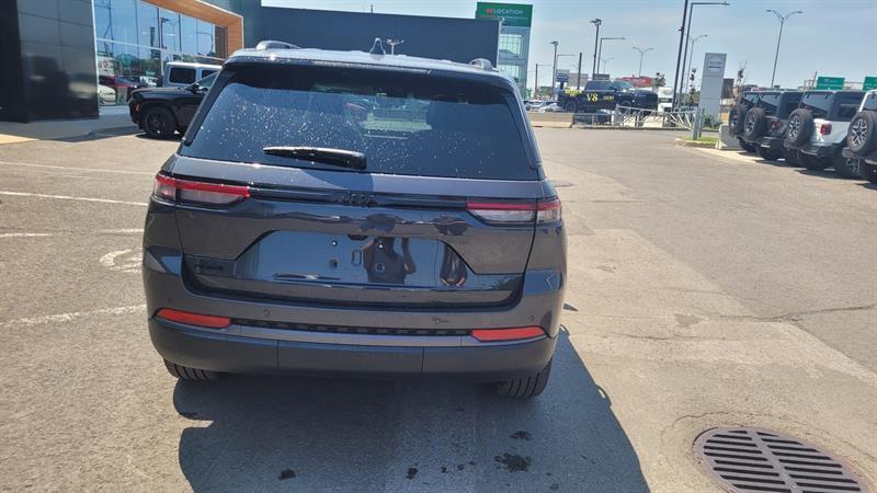 2026 Jeep Grand Cherokee - Image 5