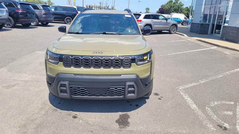 2026 Jeep Grand Cherokee - Image 4