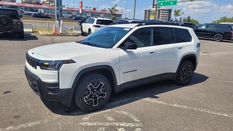 2026 Jeep Grand Cherokee - Image 3