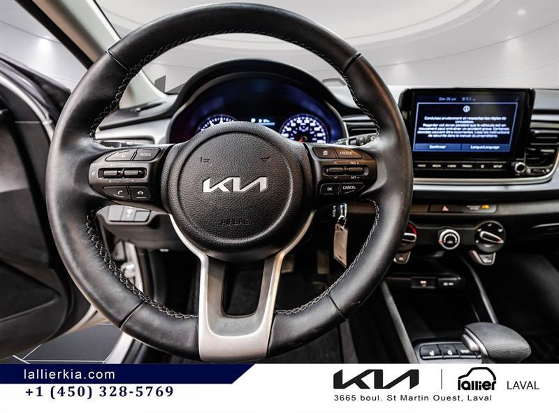 2023 Kia Rio - Image 22