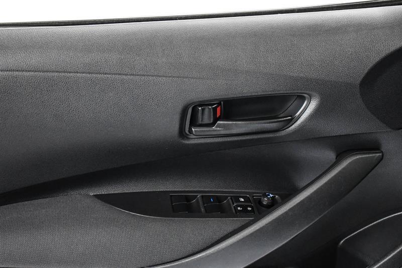 2022 Toyota Corolla - Image 21