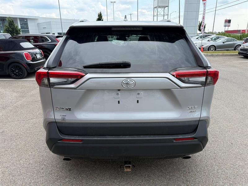 2021 Toyota RAV4 - Image 4
