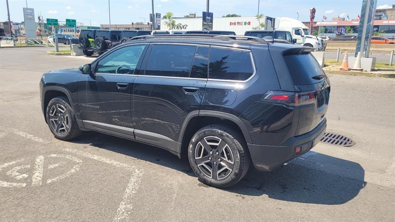 2026 Jeep Grand Cherokee - Image 3