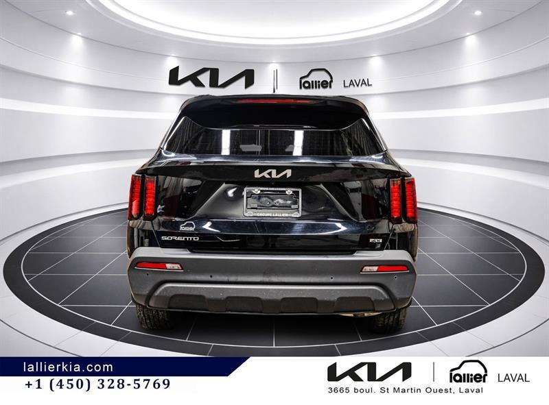 2023 Kia Sorento - Image 6