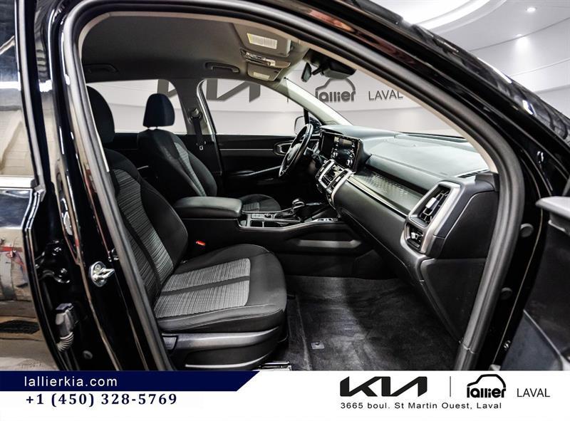 2023 Kia Sorento - Image 18