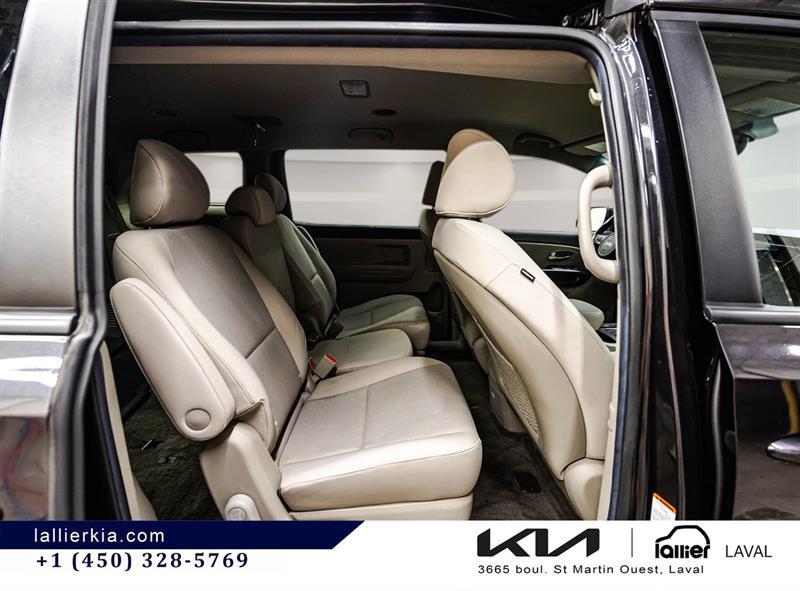 2020 Kia Sedona - Image 19