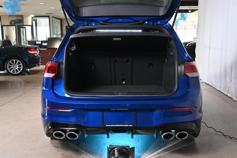 2023 Volkswagen Golf - Image 15