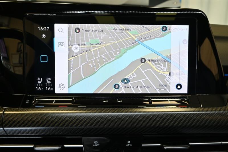 2023 Volkswagen Golf - Image 34