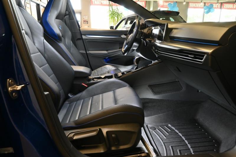 2023 Volkswagen Golf - Image 44