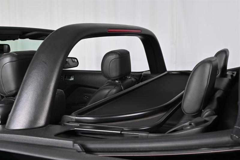 2013 Ford Mustang - Image 10