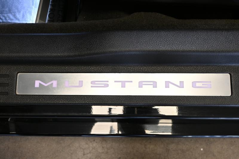 2013 Ford Mustang - Image 24