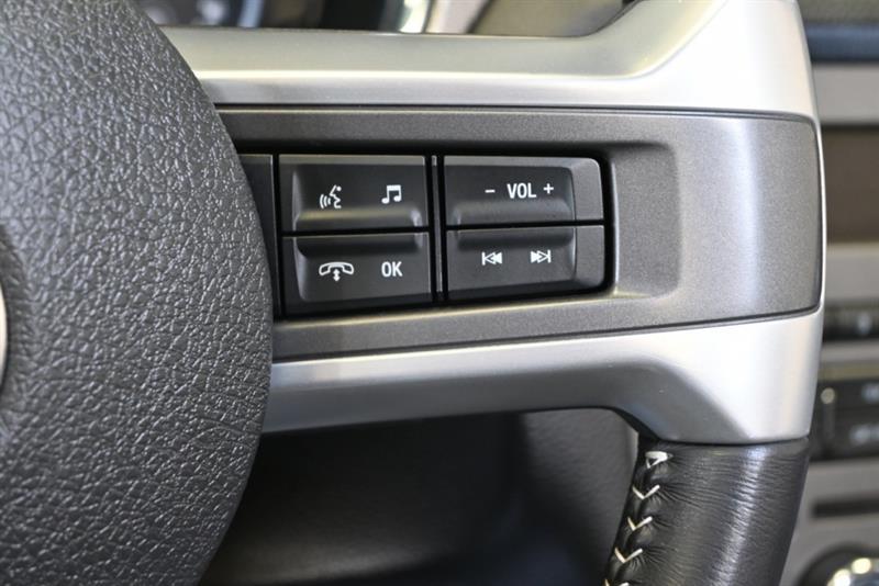 2013 Ford Mustang - Image 29