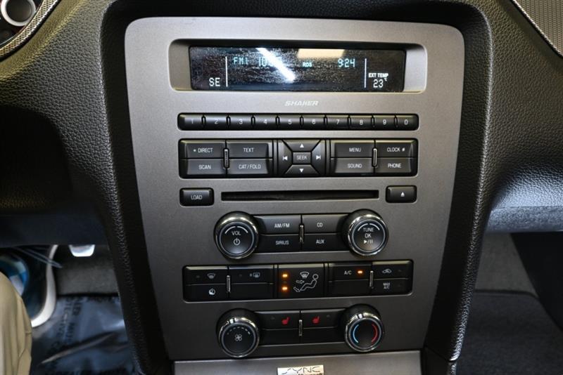 2013 Ford Mustang - Image 32