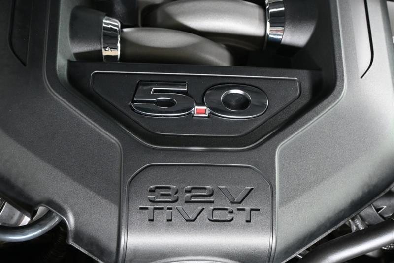 2013 Ford Mustang - Image 45
