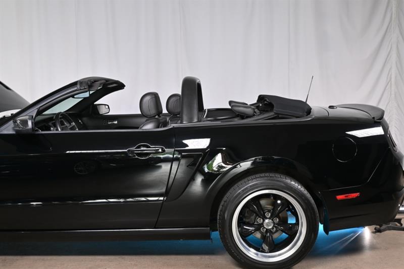 2013 Ford Mustang - Image 49