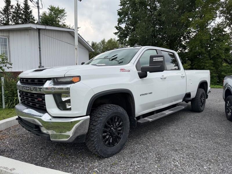 2022 Chevrolet Silverado 2500HD LT Crew Cab LB 4WD