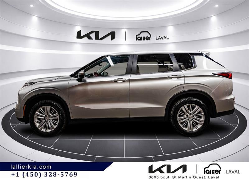 2024 Mitsubishi Outlander - Image 6
