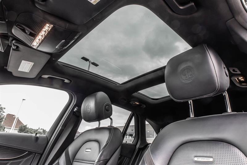 2020 Mercedes-Benz GLC - Image 32
