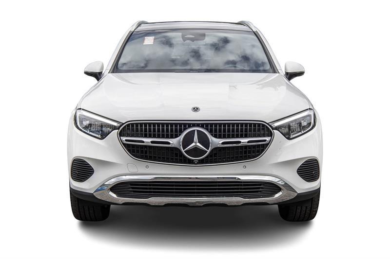 2024 Mercedes-Benz GLC - Image 2
