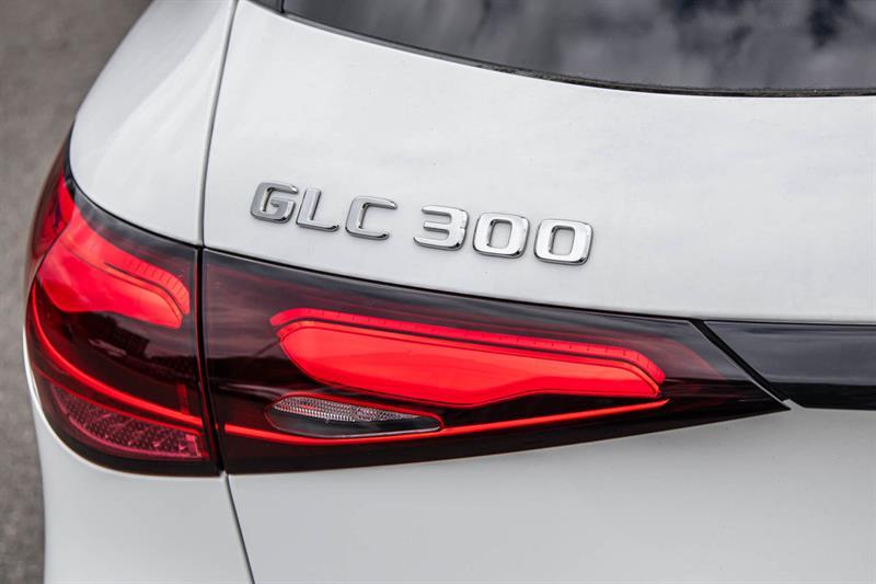 2024 Mercedes-Benz GLC - Image 14