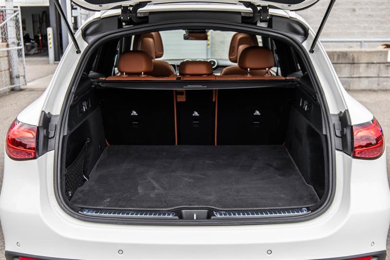 2024 Mercedes-Benz GLC - Image 18
