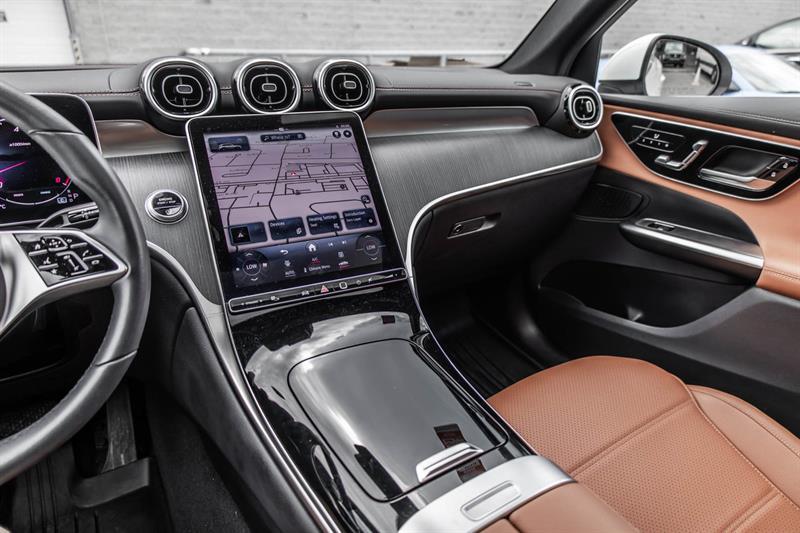 2024 Mercedes-Benz GLC - Image 31