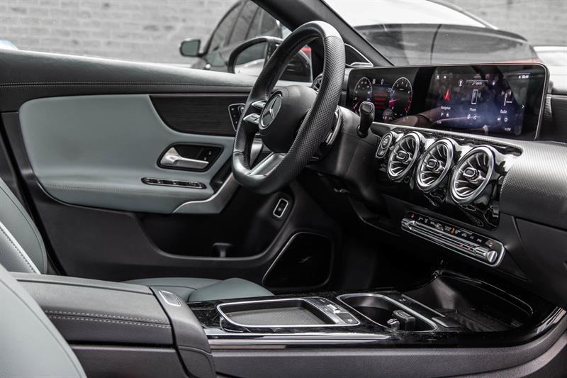 2025 Mercedes-Benz CLA - Image 36