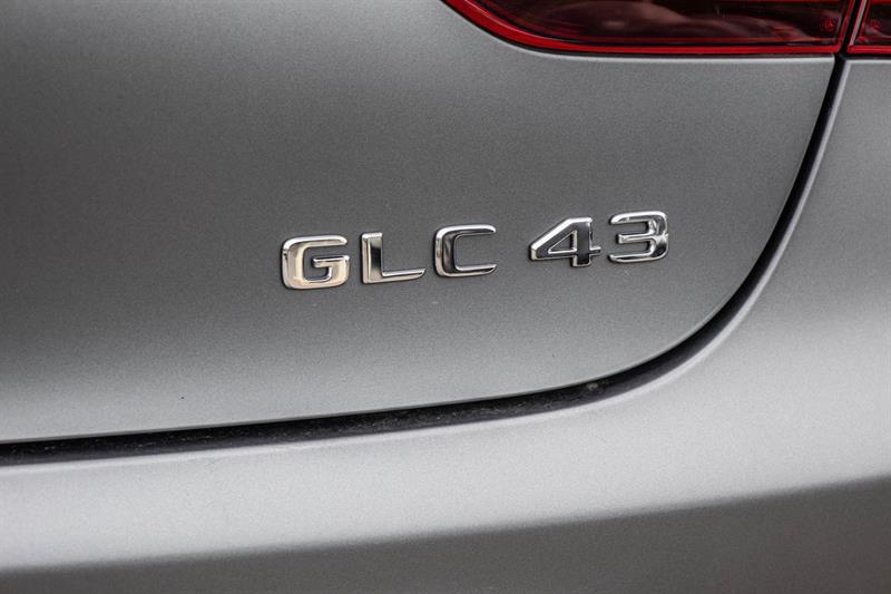 2023 Mercedes-Benz GLC - Image 17