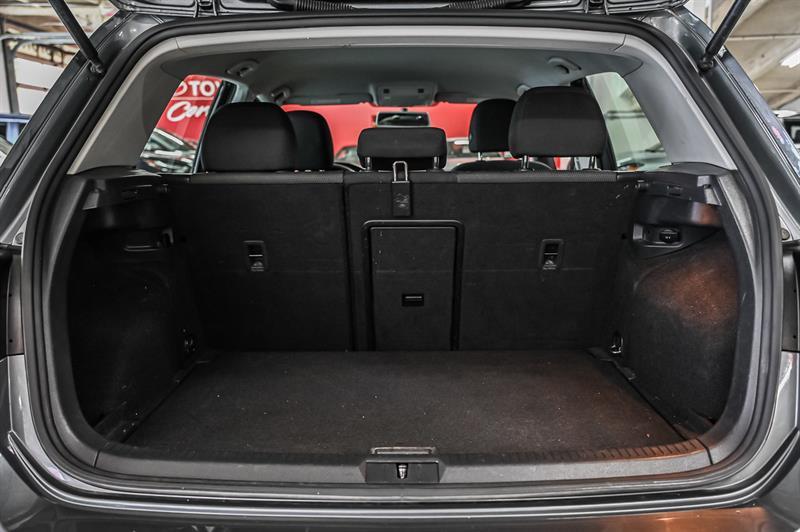 2016 Volkswagen Golf - Image 17