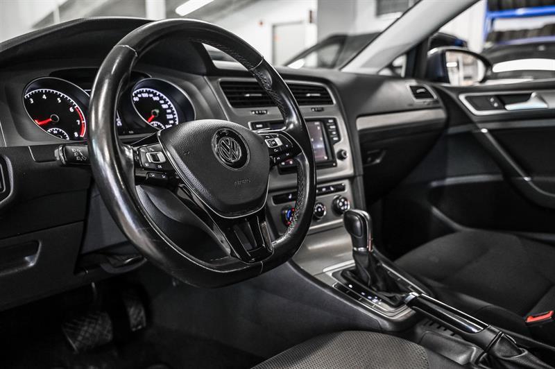 2016 Volkswagen Golf - Image 18