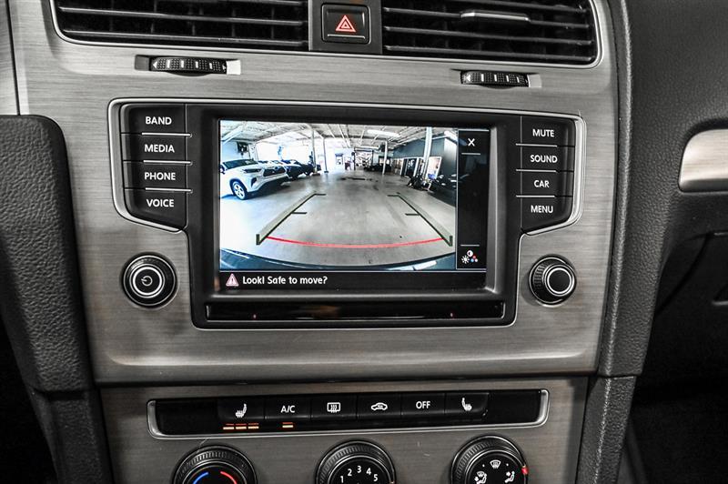 2016 Volkswagen Golf - Image 24