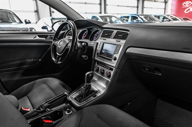 2016 Volkswagen Golf - Image 29