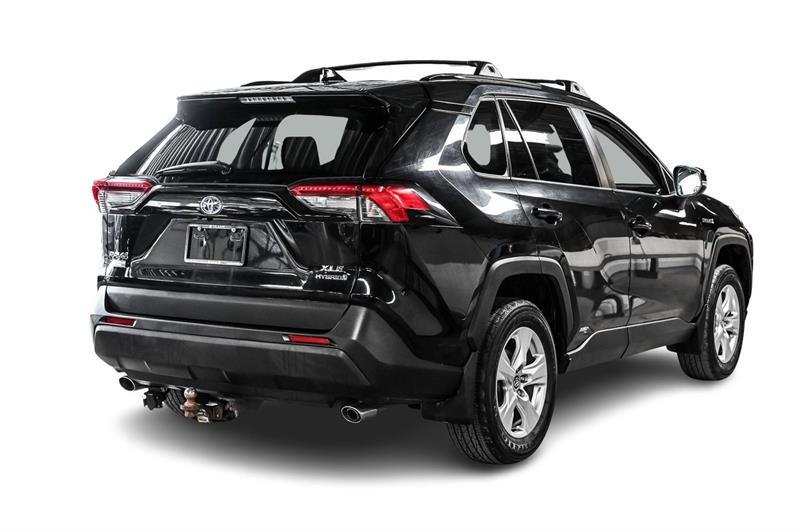 2019 Toyota RAV4 - Image 6