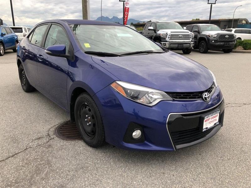 Used Toyota Corolla 2015 for sale in Pitt Meadows, BritishColumbia