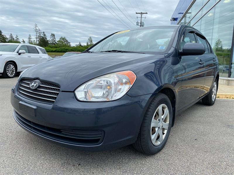 Used Hyundai Accent 2010 for sale in yarmouthcountydayton, Nova