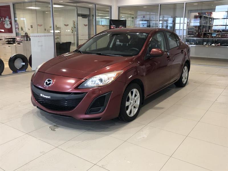 Старая mazda 3