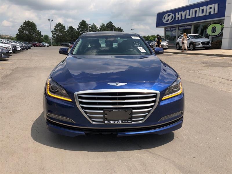 Used Hyundai Genesis Sedan 2016 for sale in Aurora, Ontario 12855664