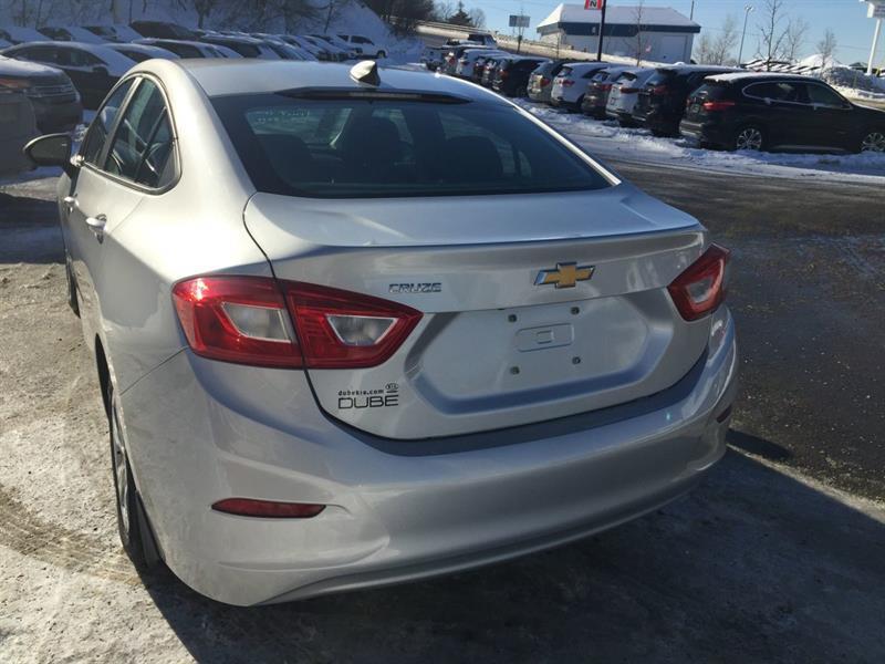 V 233 Hicule Chevrolet Cruze 2017 Usag 233 224 Vendre 224 Riviere Du