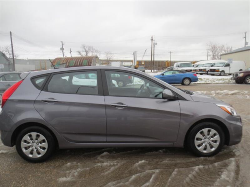 Used Hyundai Accent 2016 for sale in Winnipeg, Manitoba 13115459