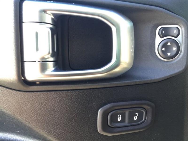 V 233 Hicule Jeep Wrangler 2018 Usag 233 224 Vendre 224 Kanata