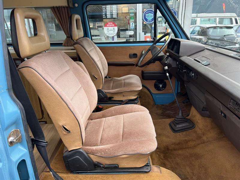 Volkswagen Vanagon 12