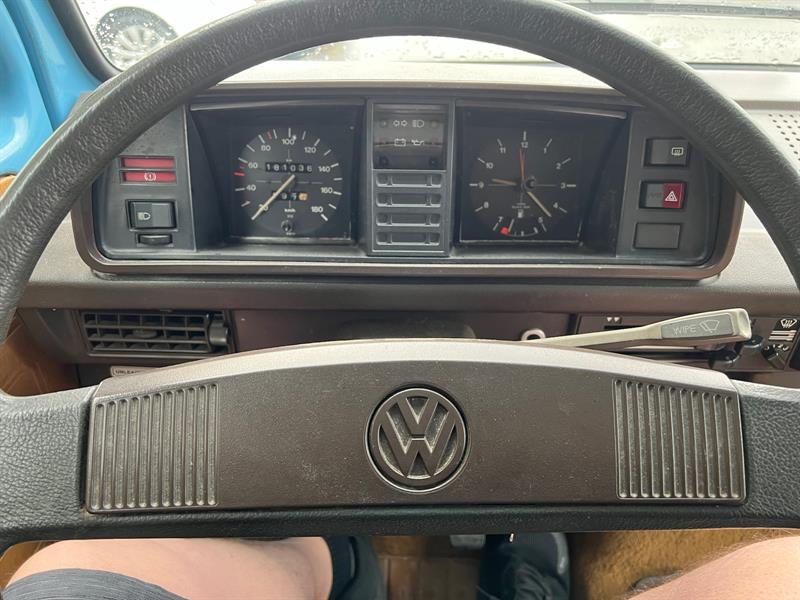 Volkswagen Vanagon 27