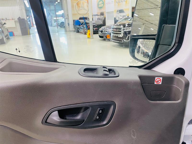 ford Transit-250 Cargo 2020 - 7