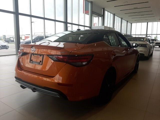 Nissan Sentra 5