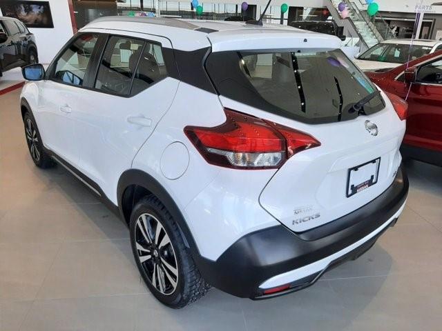 Nissan Kicks 2