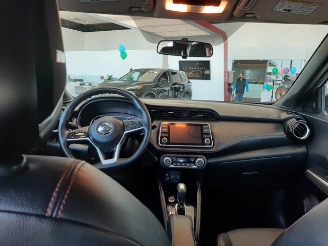Nissan Kicks 12
