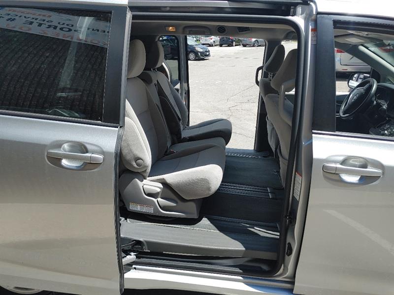 toyota Sienna 2020 - 12