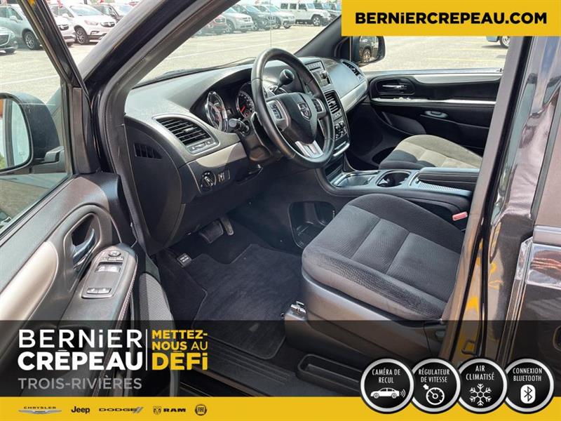 Dodge Grand Caravan 10