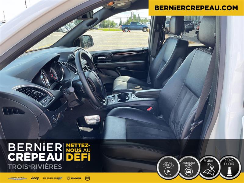 Dodge Grand Caravan 11