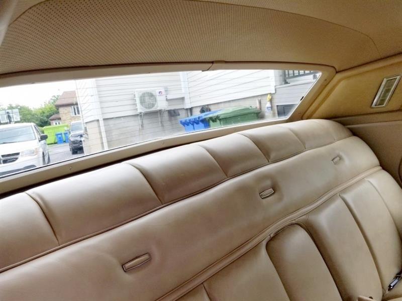 Lincoln Continental 13